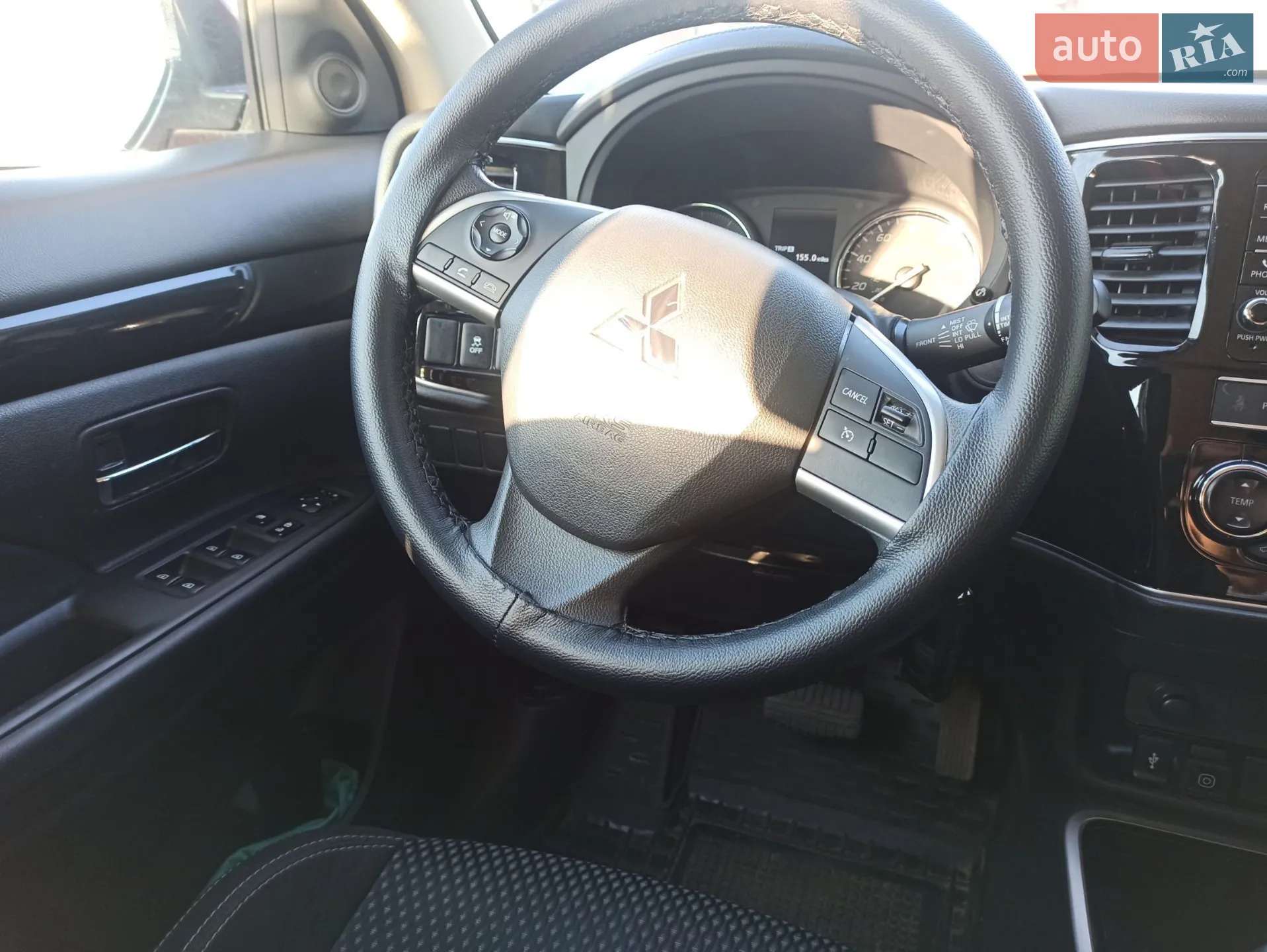 2019 Mitsubishi Outlander - мініатюра 18