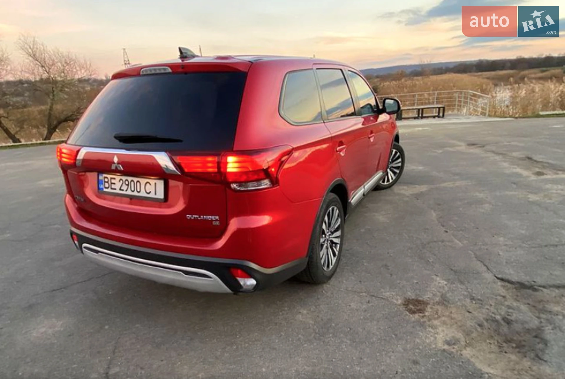 2019 Mitsubishi Outlander - мініатюра 5