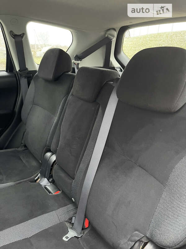 Позашляховик / Кросовер Mitsubishi Outlander 2007 в Чернівцях