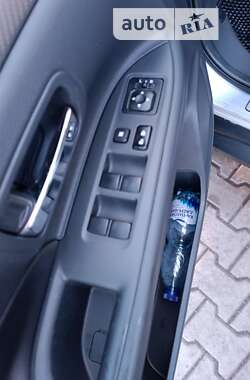 Позашляховик / Кросовер Mitsubishi Outlander 2014 в Кривому Розі