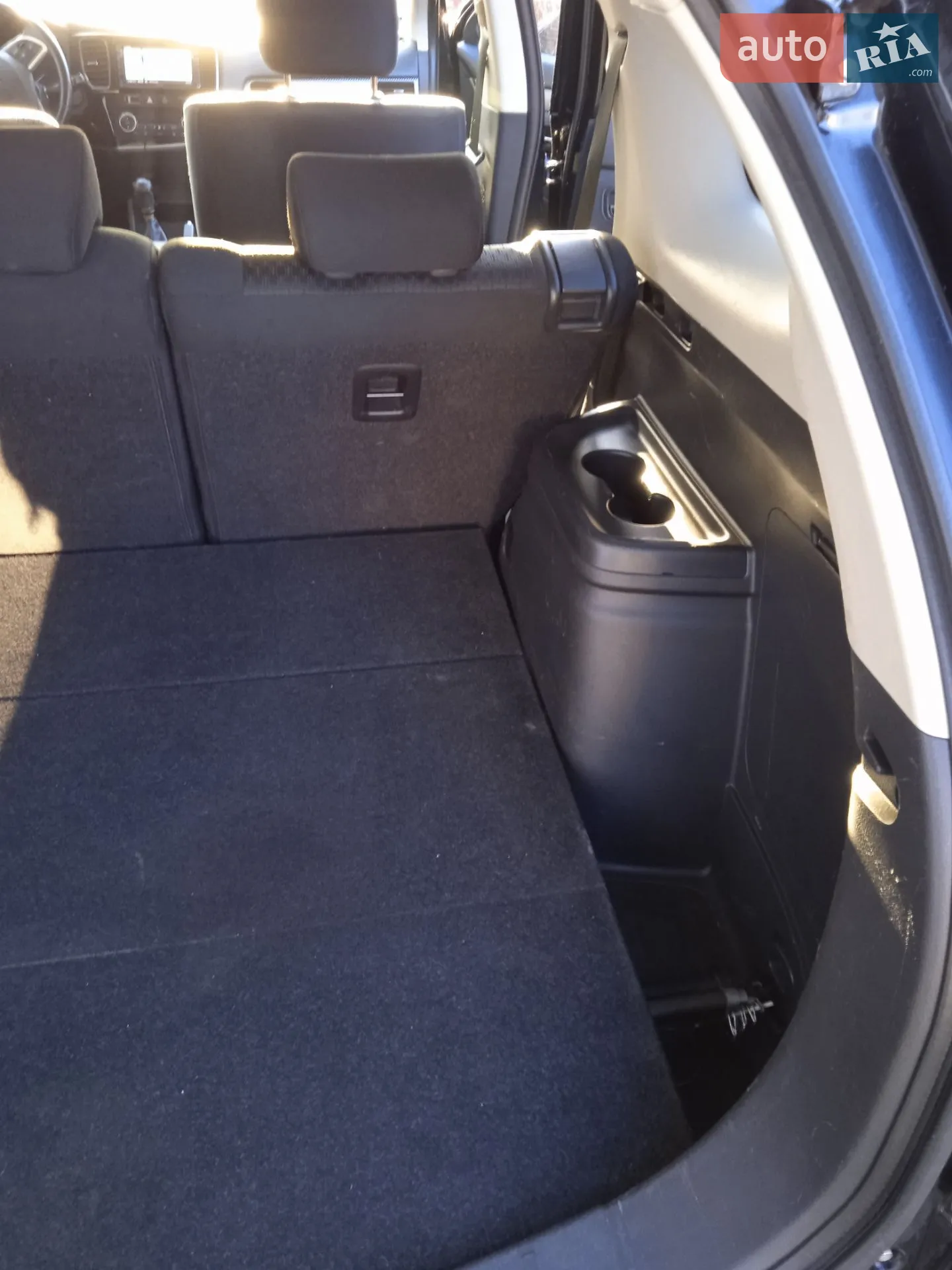 2013 Mitsubishi Outlander - мініатюра 13