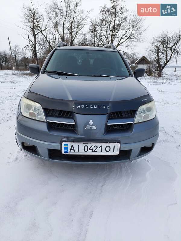 Позашляховик / Кросовер Mitsubishi Outlander 2006 в Чорнобаї