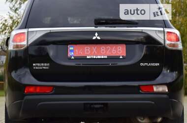 Внедорожник / Кроссовер Mitsubishi Outlander 2013 в Славуте