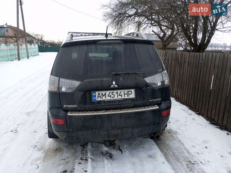 Внедорожник / Кроссовер Mitsubishi Outlander 2007 в Житомире