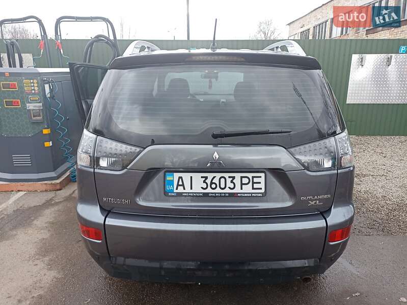 Позашляховик / Кросовер Mitsubishi Outlander 2008 в Переяславі