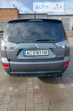 Внедорожник / Кроссовер Mitsubishi Outlander 2007 в Владимир-Волынском