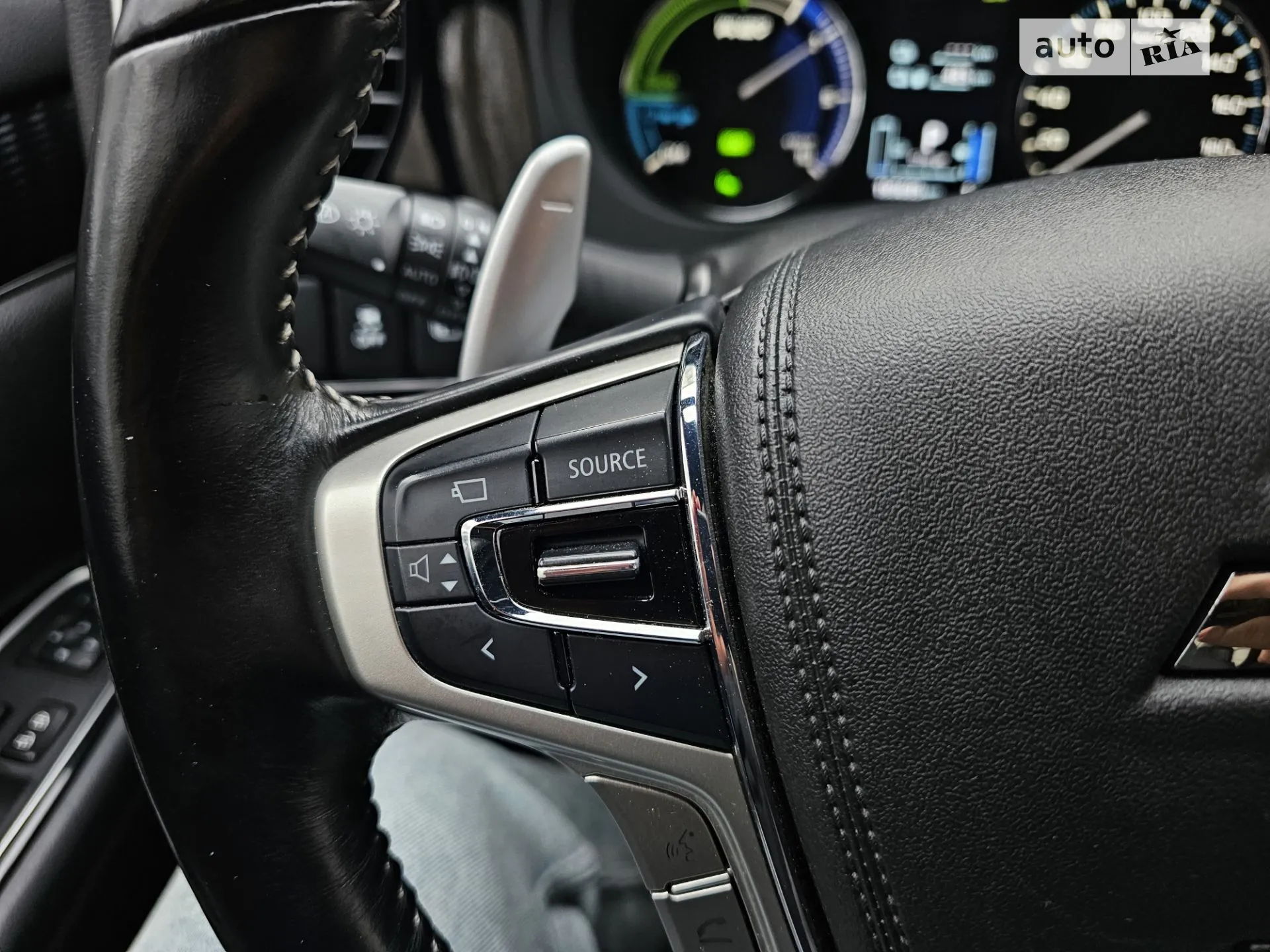 2018 Mitsubishi Outlander - мініатюра 32