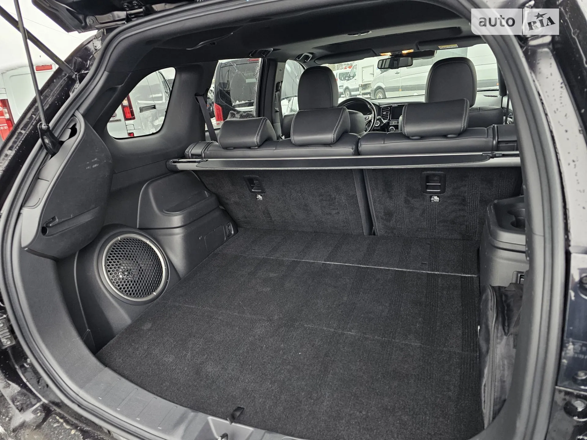 2018 Mitsubishi Outlander - мініатюра 42