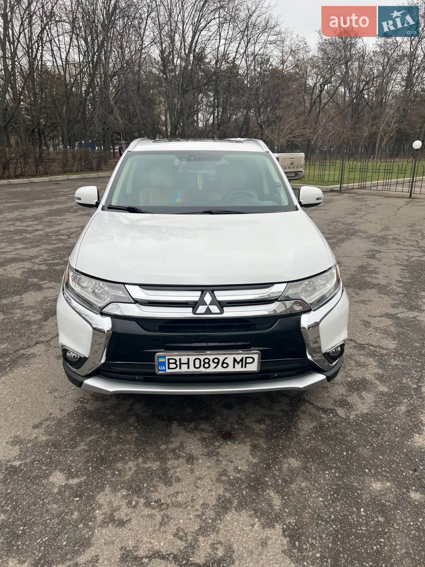 2016 Mitsubishi Outlander - мініатюра 2
