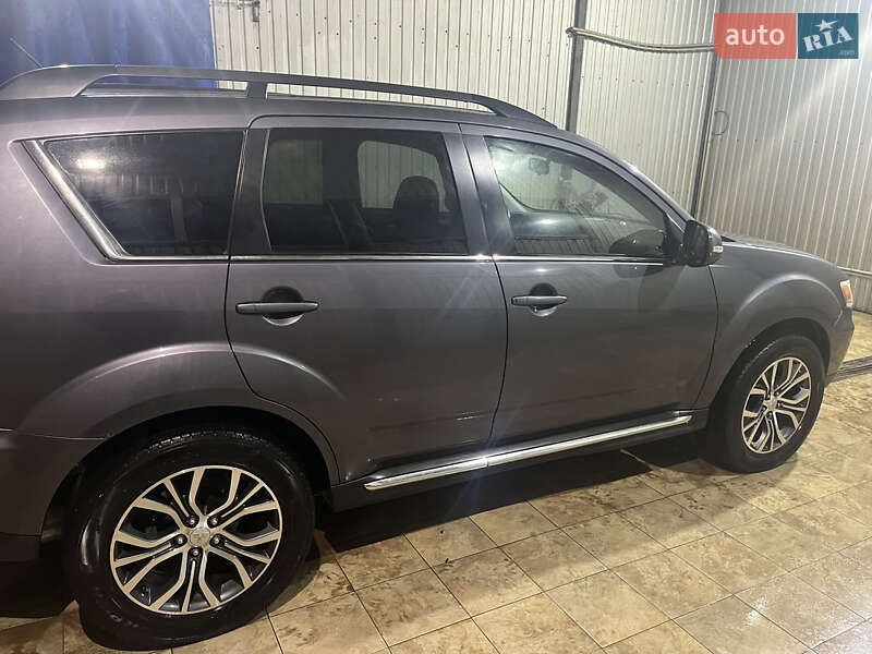 Позашляховик / Кросовер Mitsubishi Outlander 2010 в Одесі фото 4 Позашляховик / Кросовер Mitsubishi Outlander 2010 в Одесі