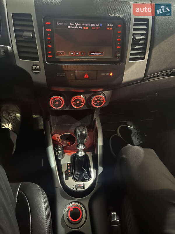 Позашляховик / Кросовер Mitsubishi Outlander 2010 в Одесі фото 17 Позашляховик / Кросовер Mitsubishi Outlander 2010 в Одесі