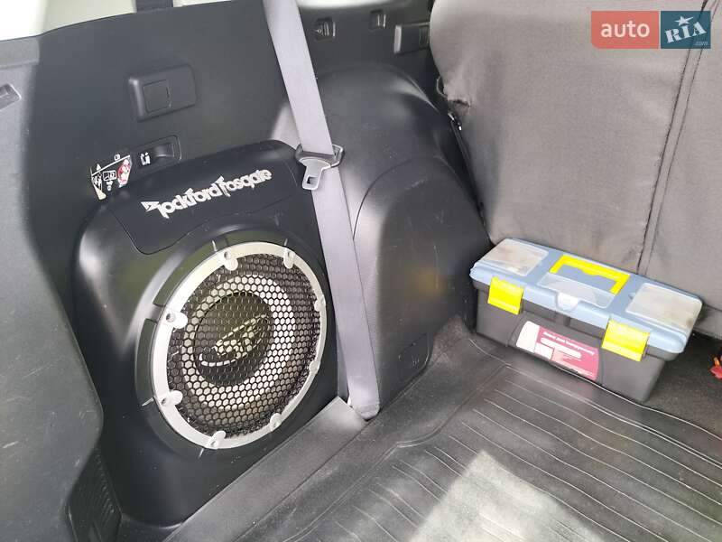 Внедорожник / Кроссовер Mitsubishi Outlander 2011 в Львове