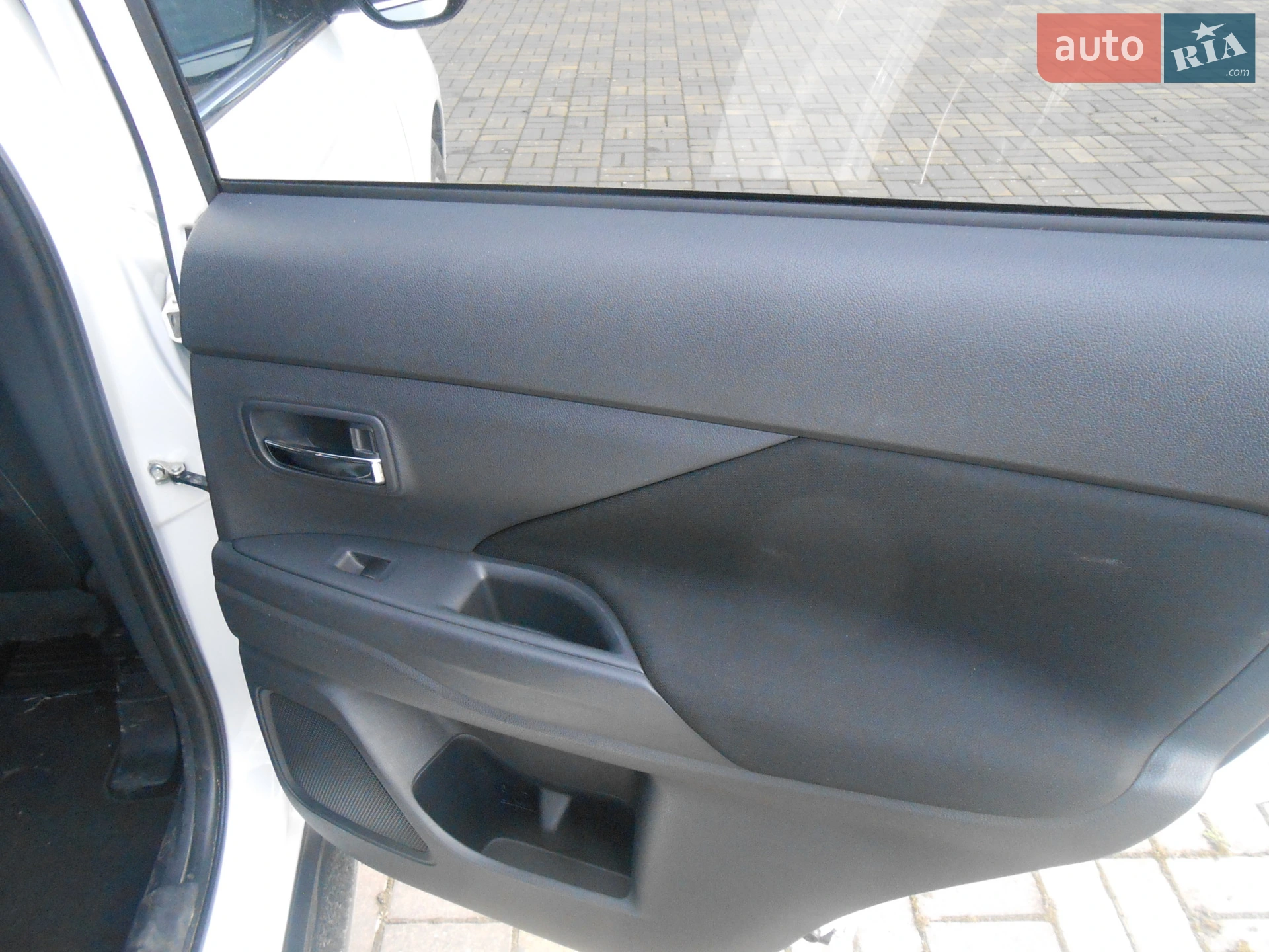 2012 Mitsubishi Outlander - мініатюра 7
