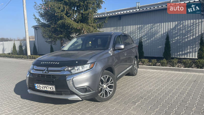 Mitsubishi Outlander 2016