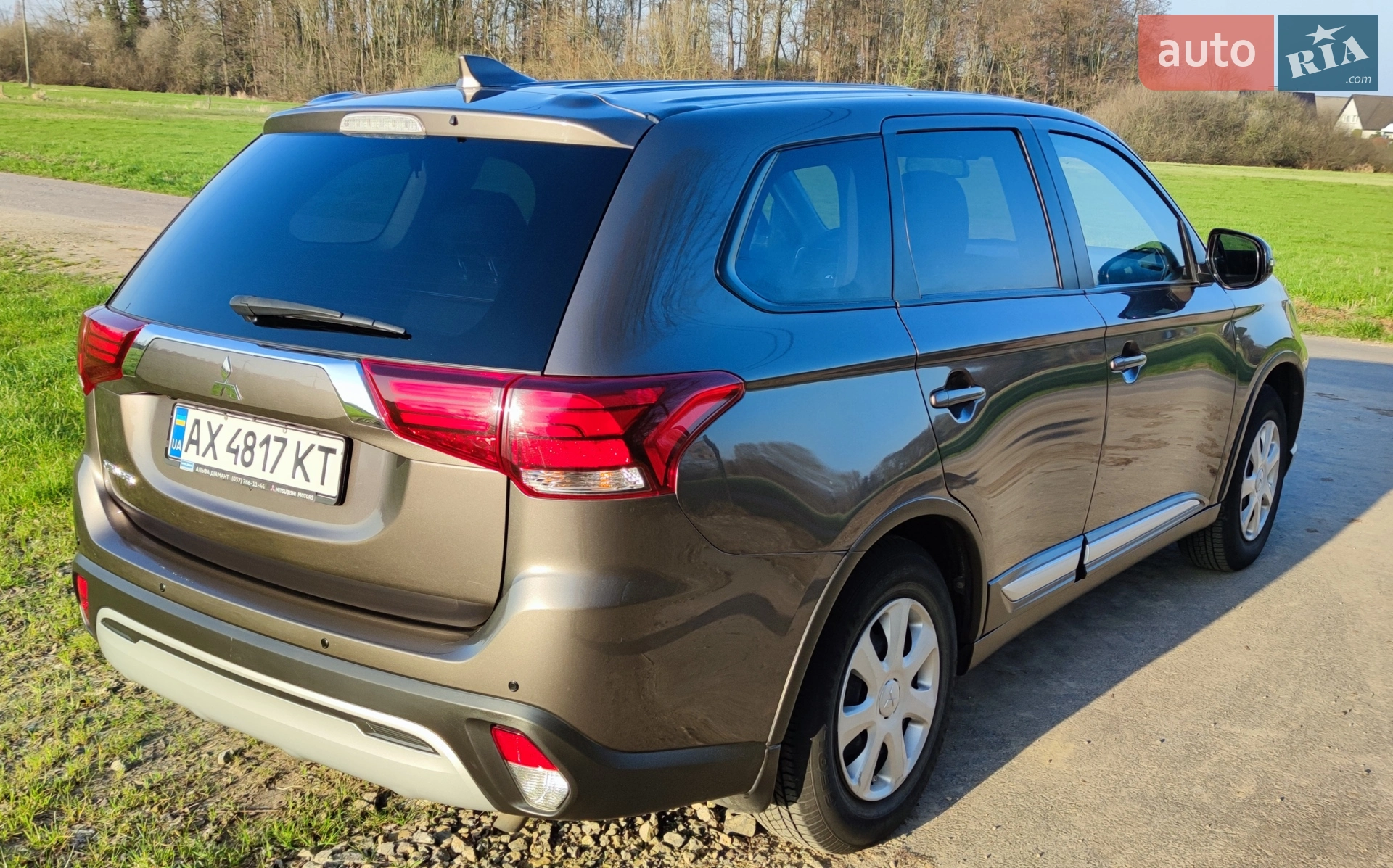 2019 Mitsubishi Outlander - мініатюра 18