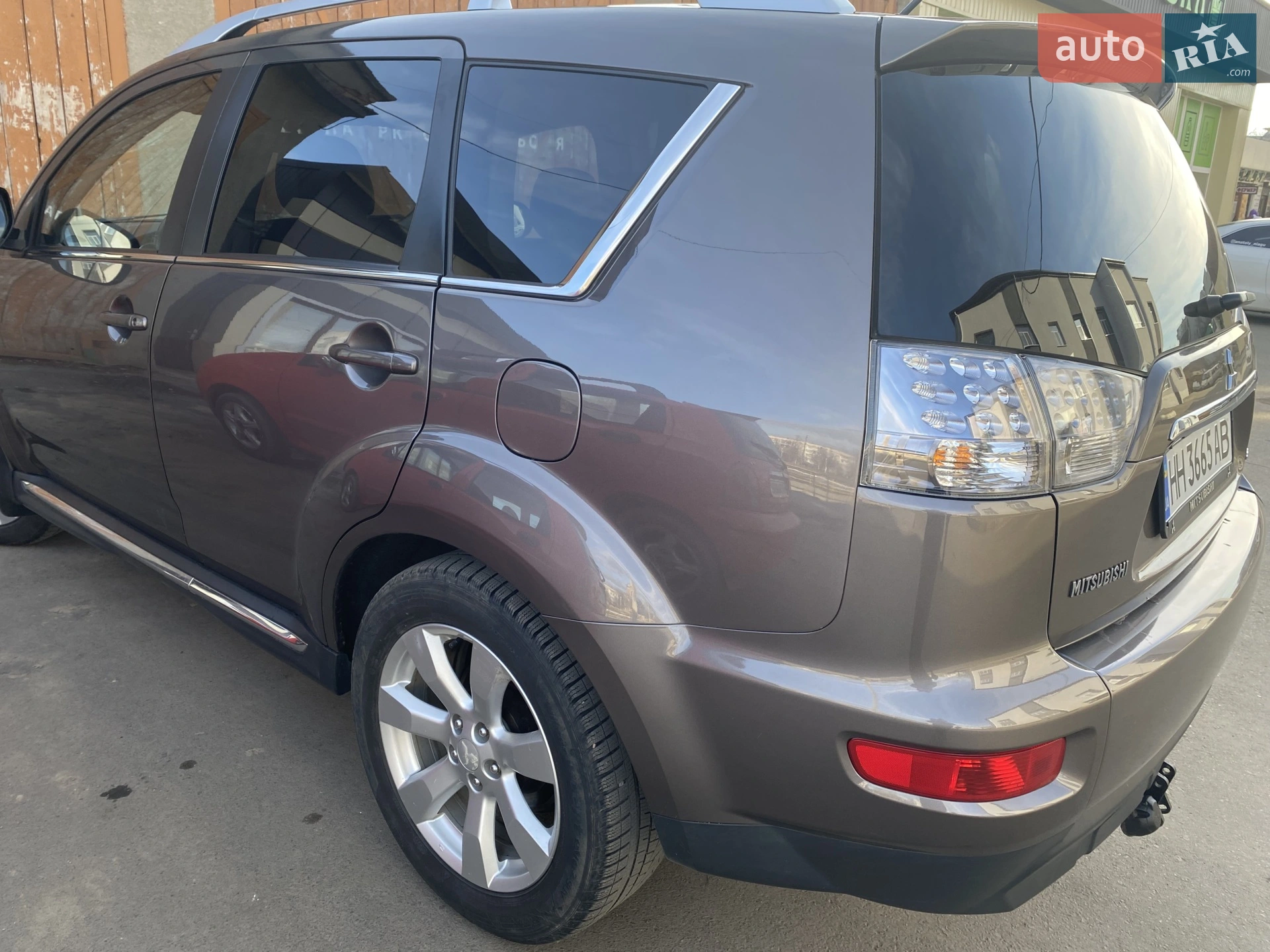 2010 Mitsubishi Outlander - мініатюра 5