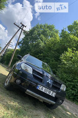Внедорожник / Кроссовер Mitsubishi Outlander 2007 в 