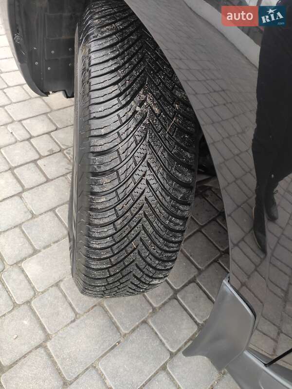 Позашляховик / Кросовер Mitsubishi Outlander 2010 в Одесі