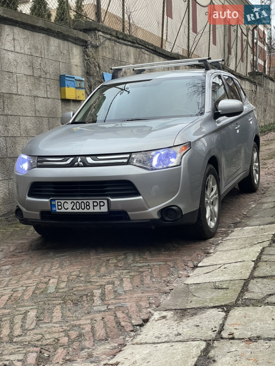 2012 Mitsubishi Outlander - мініатюра 18