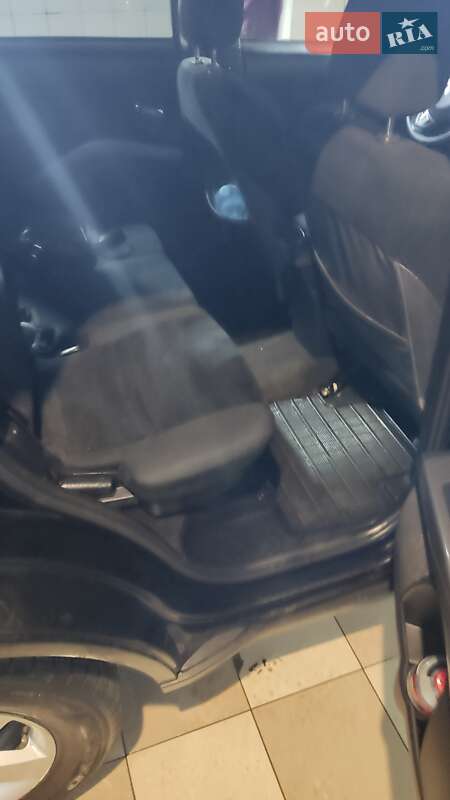 Позашляховик / Кросовер Mitsubishi Outlander 2008 в Києві