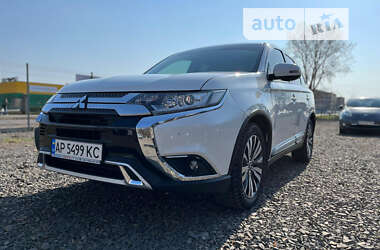 Внедорожник / Кроссовер Mitsubishi Outlander 2018 в Мукачево