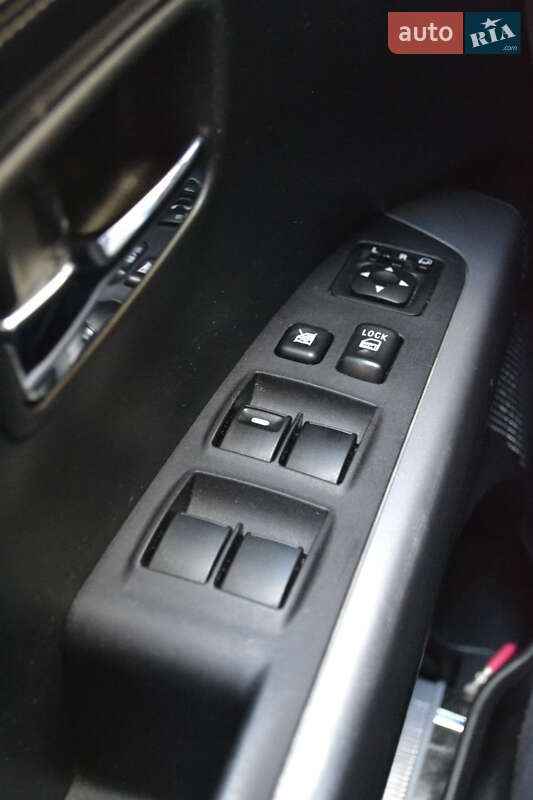 Внедорожник / Кроссовер Mitsubishi Outlander 2010 в Ивано-Франковске