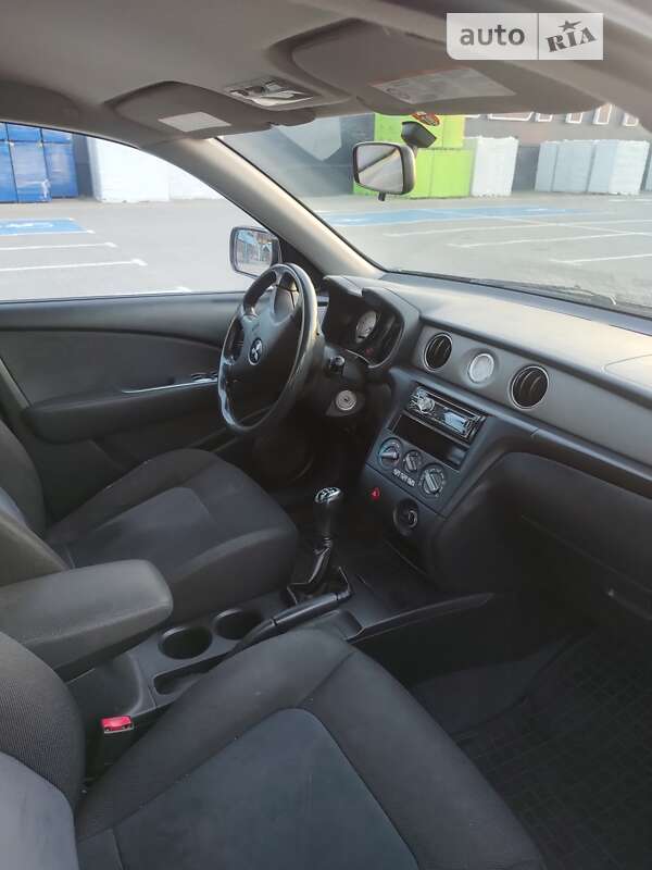 Внедорожник / Кроссовер Mitsubishi Outlander 2004 в Ивано-Франковске