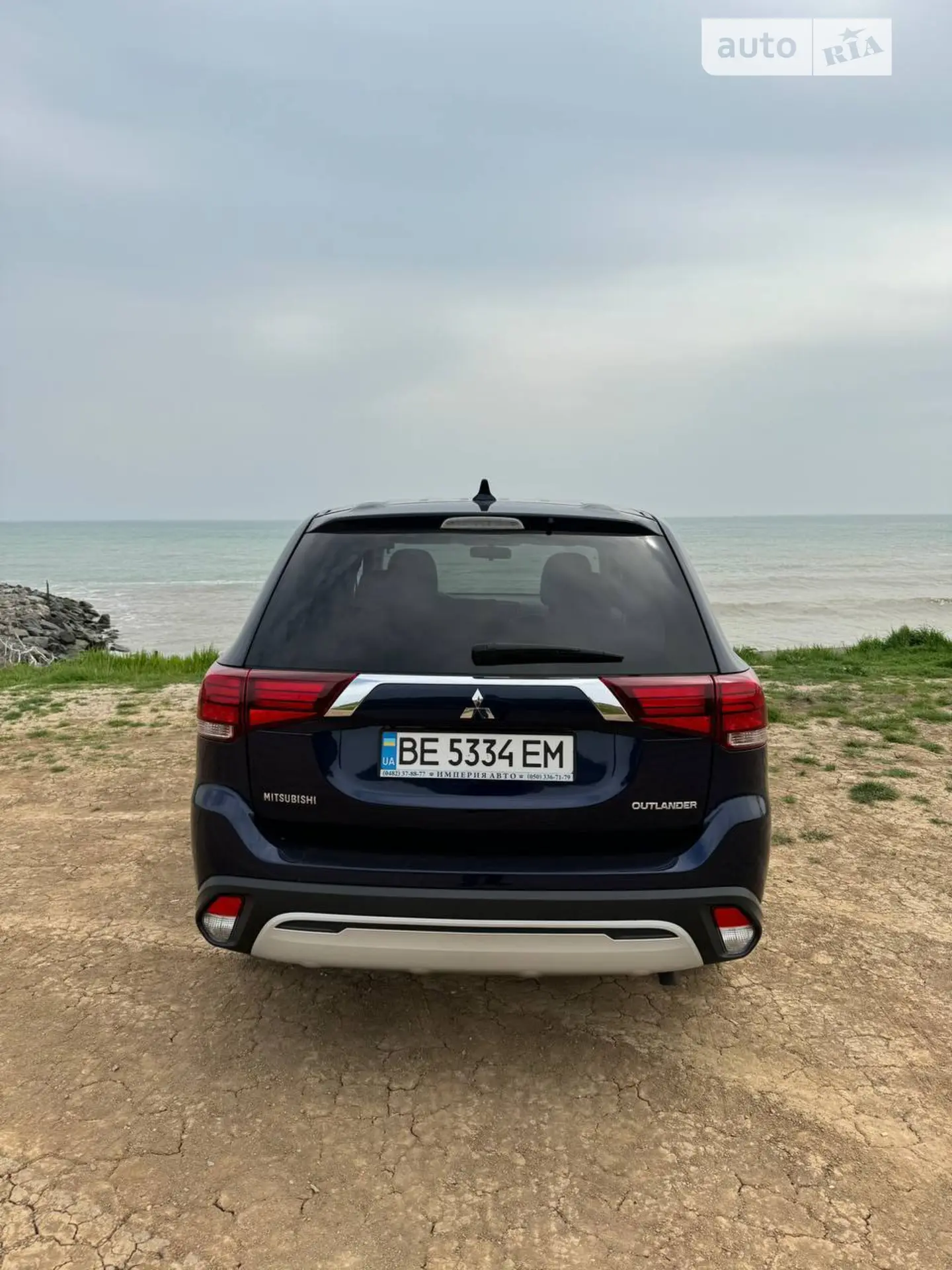 2019 Mitsubishi Outlander - мініатюра 8