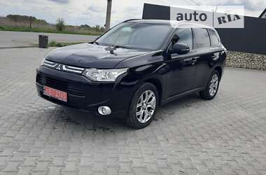 Внедорожник / Кроссовер Mitsubishi Outlander 2013 в Тернополе