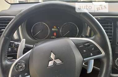 Внедорожник / Кроссовер Mitsubishi Outlander 2014 в Лубнах