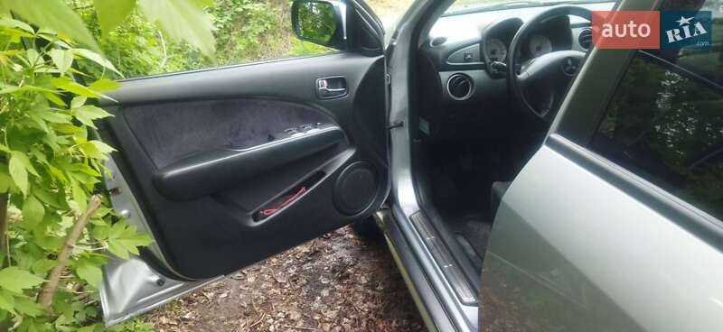 Внедорожник / Кроссовер Mitsubishi Outlander 2005 в Чернигове фото 4 Внедорожник / Кроссовер Mitsubishi Outlander 2005 в Чернигове