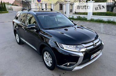 Позашляховик / Кросовер Mitsubishi Outlander 2018 в Вінниці