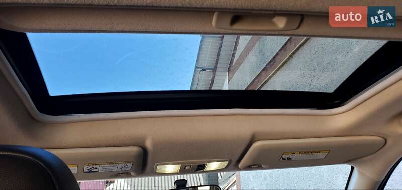 Внедорожник / Кроссовер Mitsubishi Outlander 2013 в Сокале