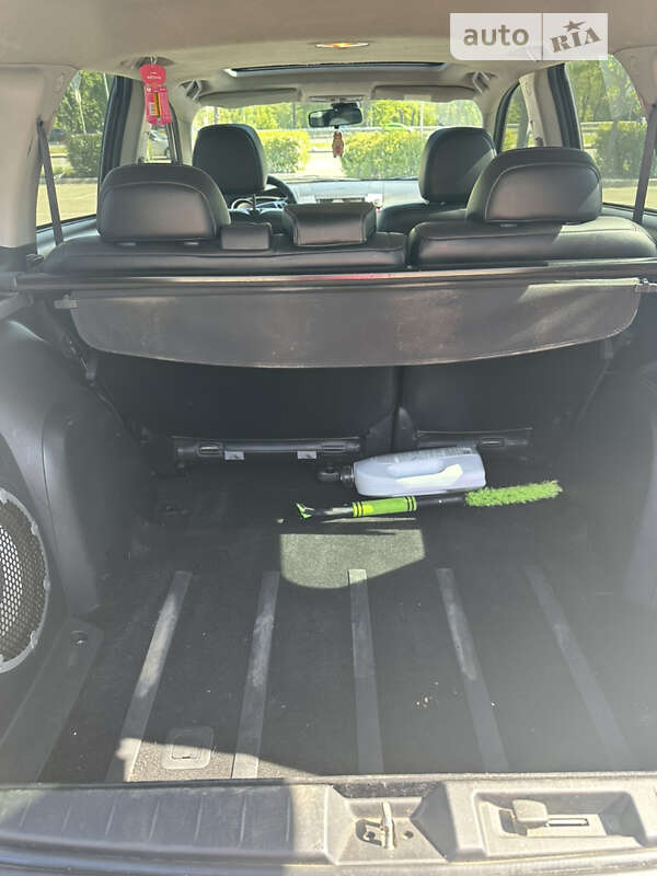 Позашляховик / Кросовер Mitsubishi Outlander 2008 в Звенигородці