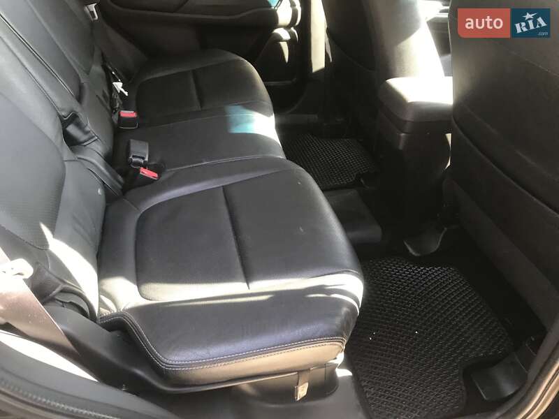 Внедорожник / Кроссовер Mitsubishi Outlander 2018 в Дрогобыче