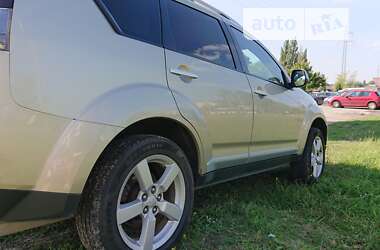 Позашляховик / Кросовер Mitsubishi Outlander 2008 в Хмельницькому