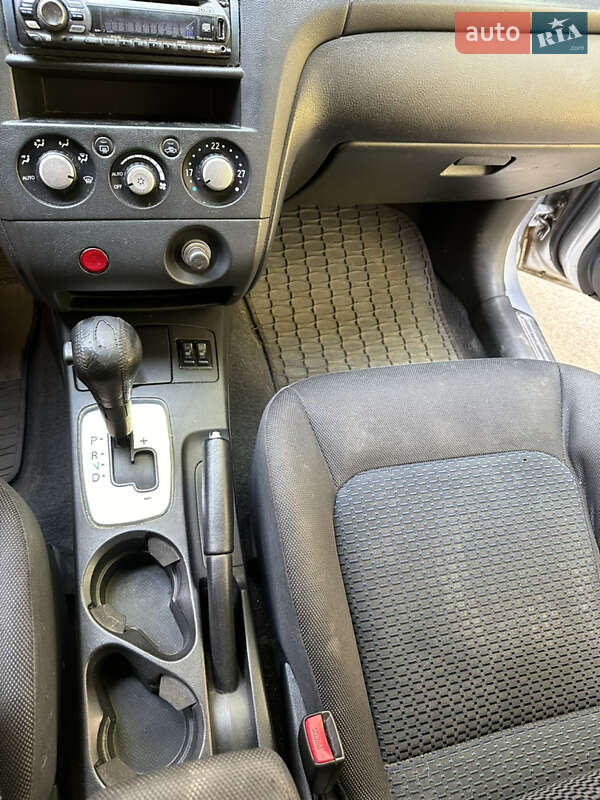 Внедорожник / Кроссовер Mitsubishi Outlander 2008 в Киеве