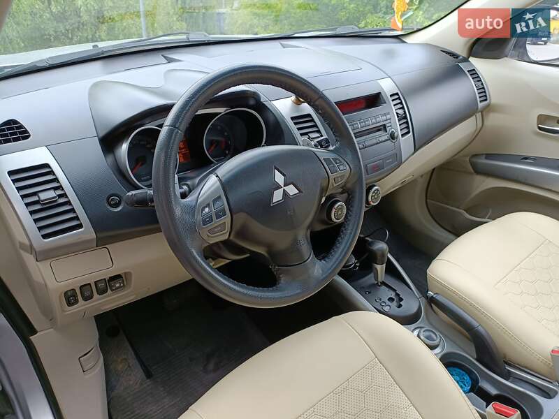 Позашляховик / Кросовер Mitsubishi Outlander 2007 в Вінниці