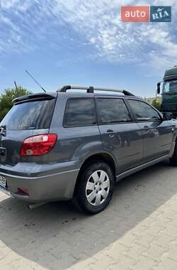 Внедорожник / Кроссовер Mitsubishi Outlander 2008 в Черновцах