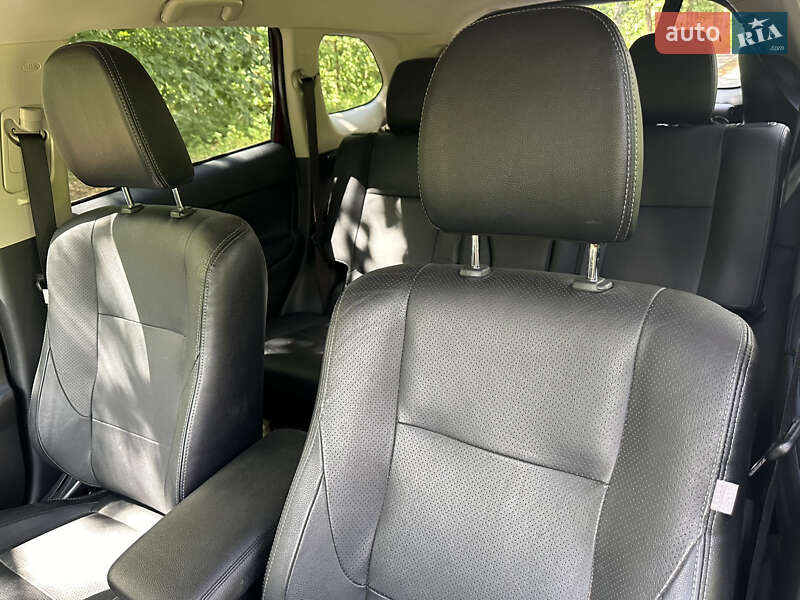 Внедорожник / Кроссовер Mitsubishi Outlander 2018 в Львове