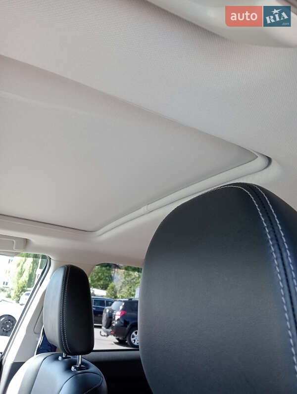 Позашляховик / Кросовер Mitsubishi Outlander 2021 в Івано-Франківську