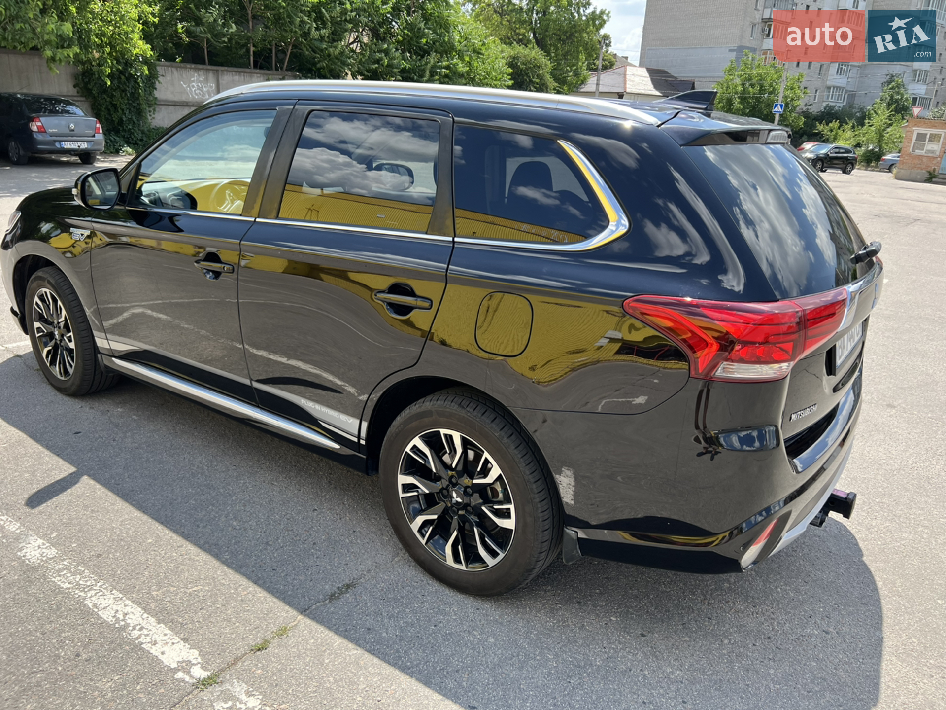 2017 Mitsubishi Outlander - мініатюра 9