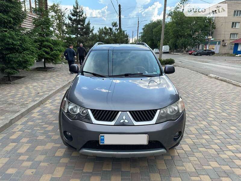 Позашляховик / Кросовер Mitsubishi Outlander 2007 в Болграді