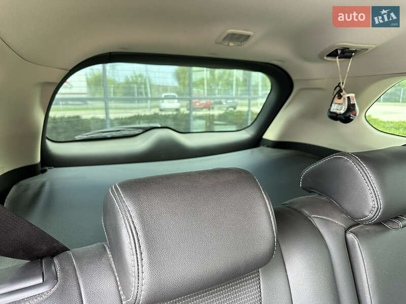 Внедорожник / Кроссовер Mitsubishi Outlander 2019 в Днепре