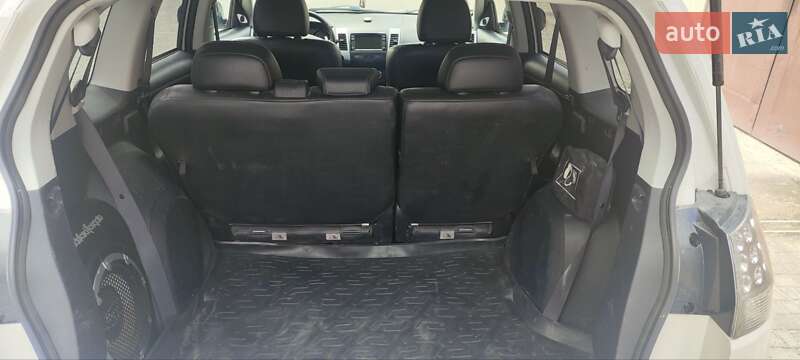Позашляховик / Кросовер Mitsubishi Outlander 2012 в Кам'янець-Подільському