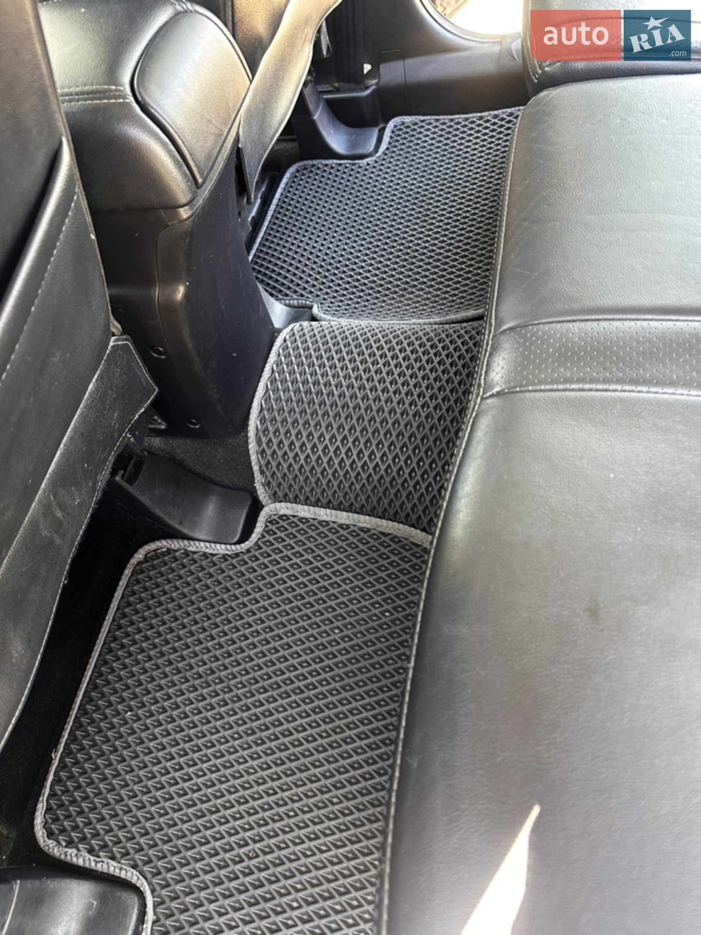 2010 Mitsubishi Outlander - мініатюра 20