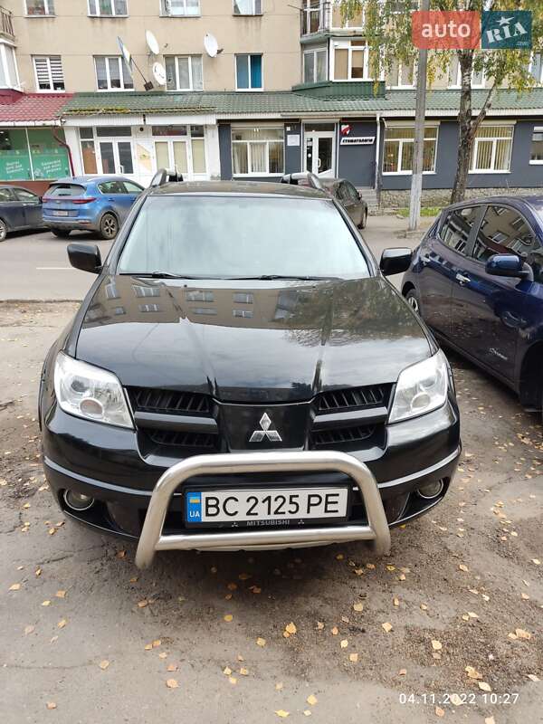 Внедорожник / Кроссовер Mitsubishi Outlander 2008 в Львове