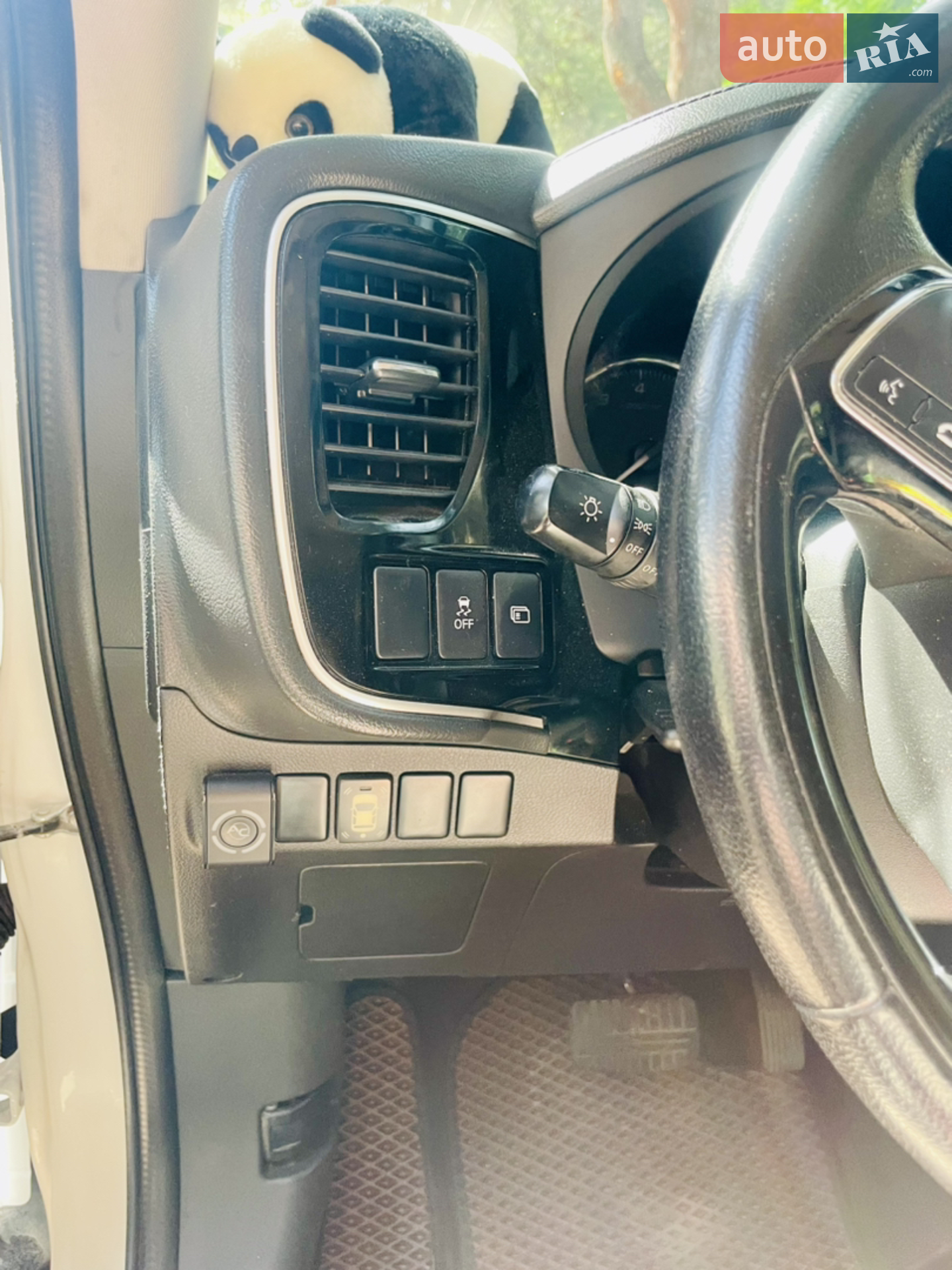 2016 Mitsubishi Outlander - мініатюра 20