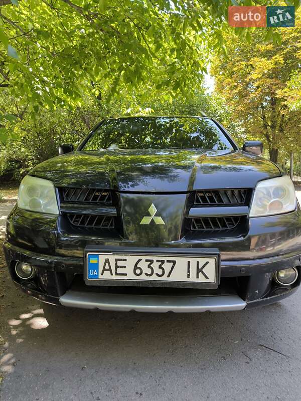 Mitsubishi Outlander 2007