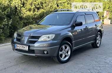 Позашляховик / Кросовер Mitsubishi Outlander 2007 в Чорноморську